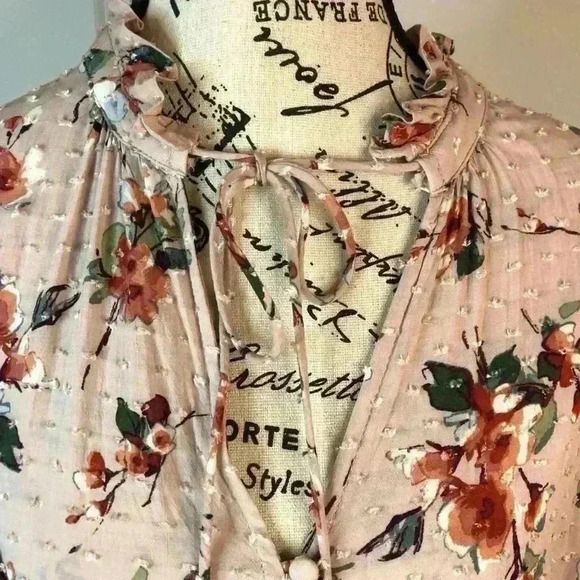 En Creme Women’s Small Dusty Pink Floral Swiss Dot Blouse Tie Front Bell L/S - Picture 4 of 8